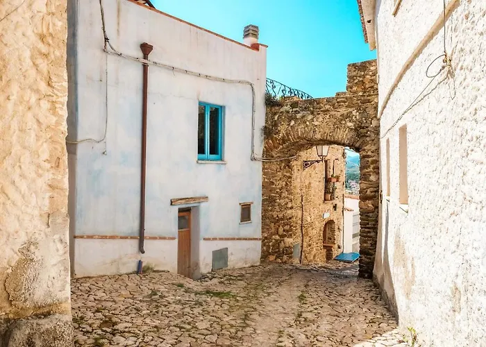 Loft Con Uso Cucina E Terrazzo Panoramico - Fora E' Muros Ii - Ammentos Posada (Sardinia)